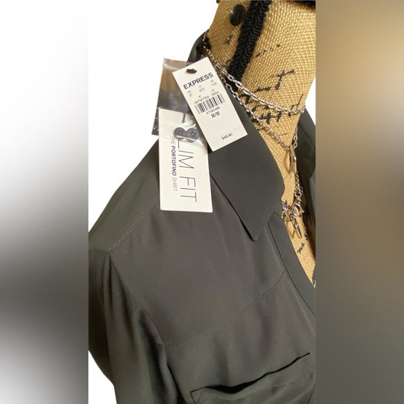 Express The Portofino Slim Fit $49 Blouse - Picture 3 of 9
